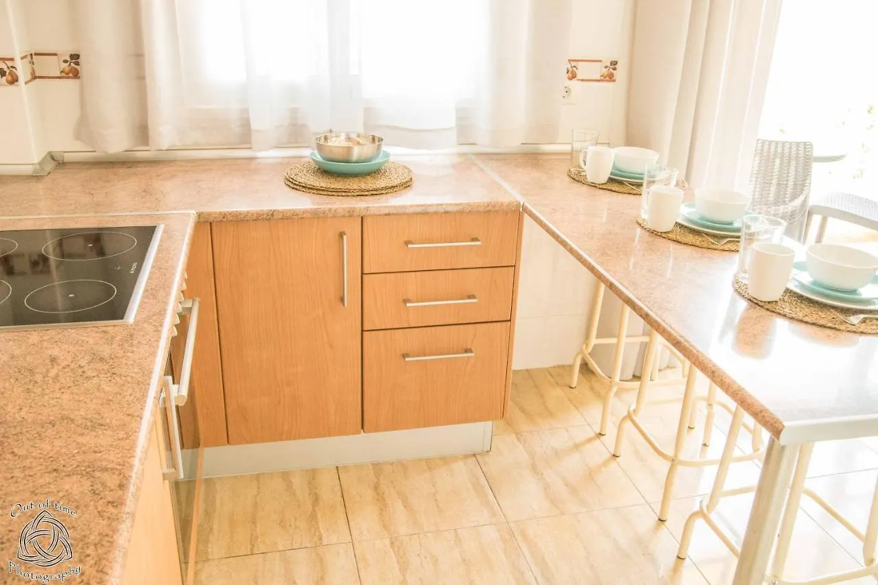Two Bedroom Apartment In Palm Mar! Free Parking! Pm109