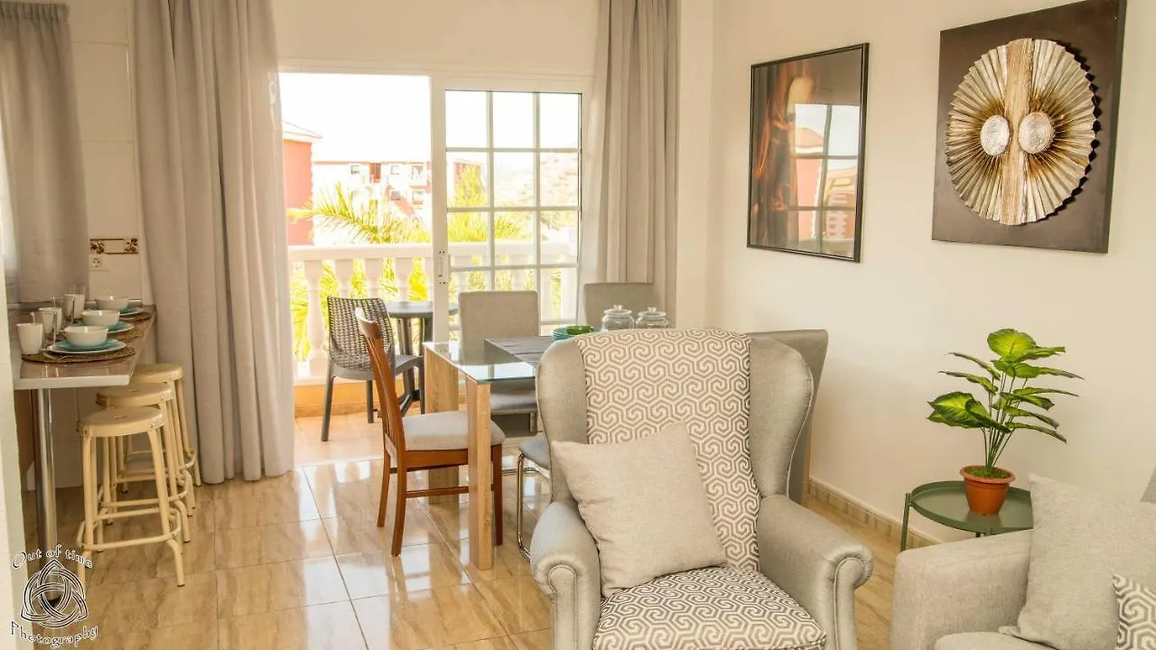Two Bedroom Apartment In Palm Mar! Free Parking! Pm109 Spain