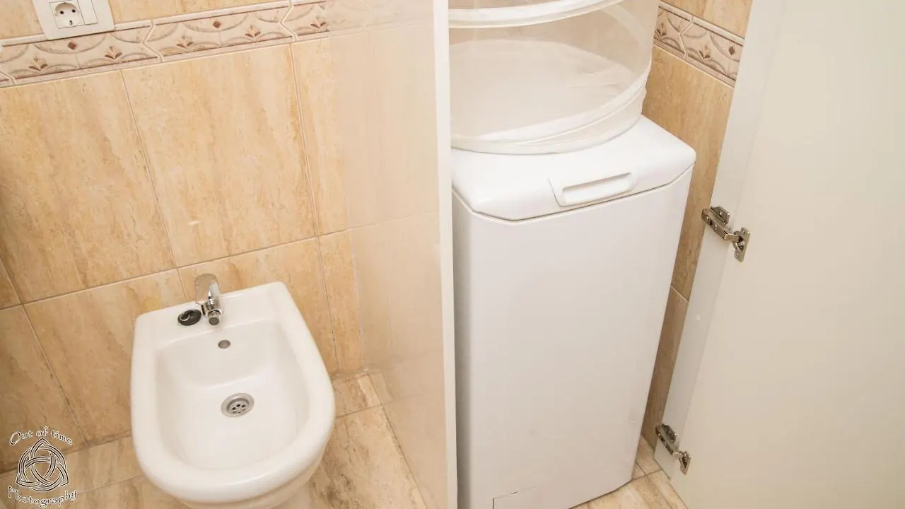 Two Bedroom Apartment In Palm Mar! Free Parking! Pm109
