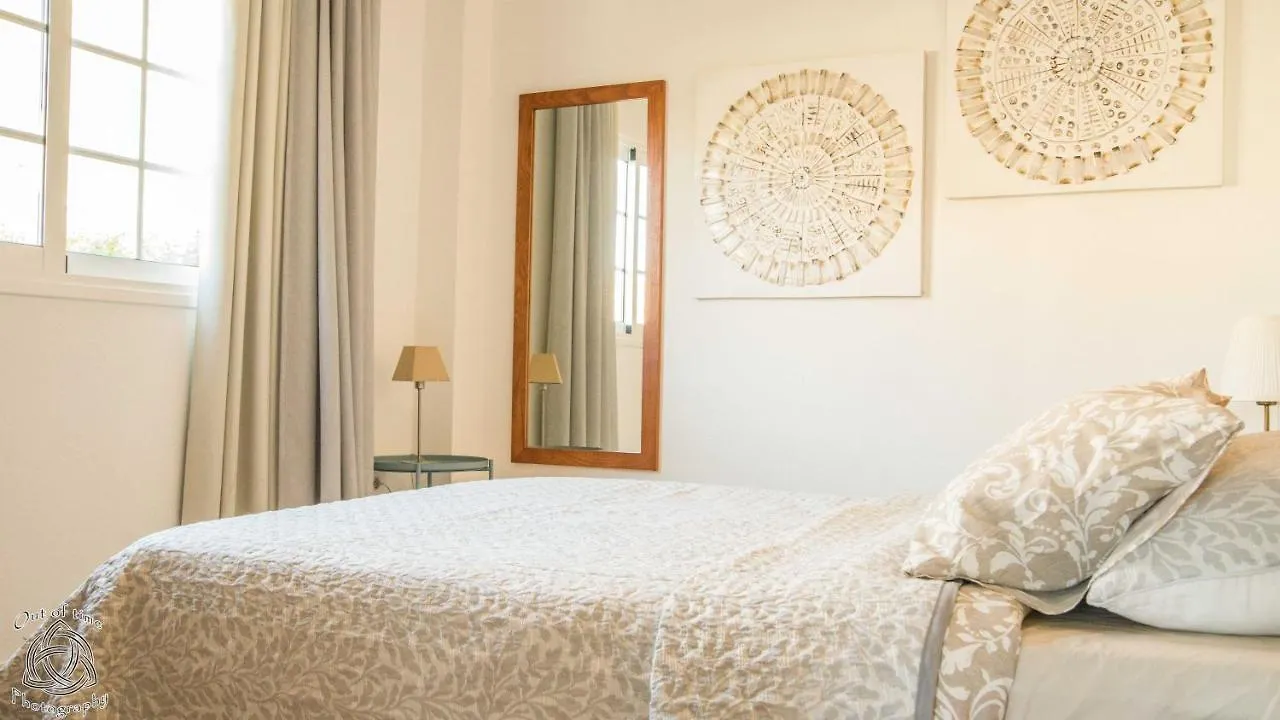 Two Bedroom Apartment In Palm Mar! Free Parking! Pm109